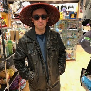 Meet your Posher, Brice